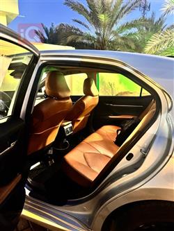 تۆیۆتا کامری